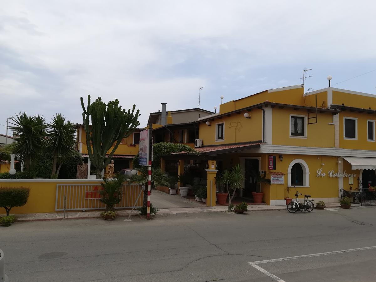 Hotel La Calabrese Isola Di Capo Rizzuto Ngoại thất bức ảnh